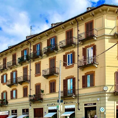 Exquisitely Renovated And Centrally Located With Free Parking Torino