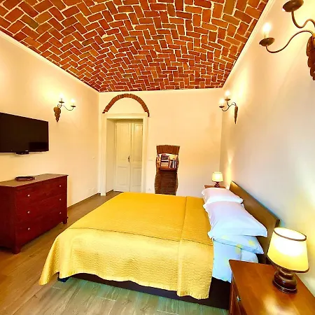 アパート Exquisitely Renovated And Centrally Located With Free Parking トリノ